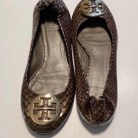 Tory Burch Reva Brown Snake Ballet Flats Gold Logo - Picture 11 of 11
